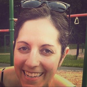 Meet your Posher, Dana